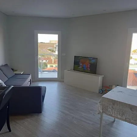 Lindo Apto Com Vista Desafogada *